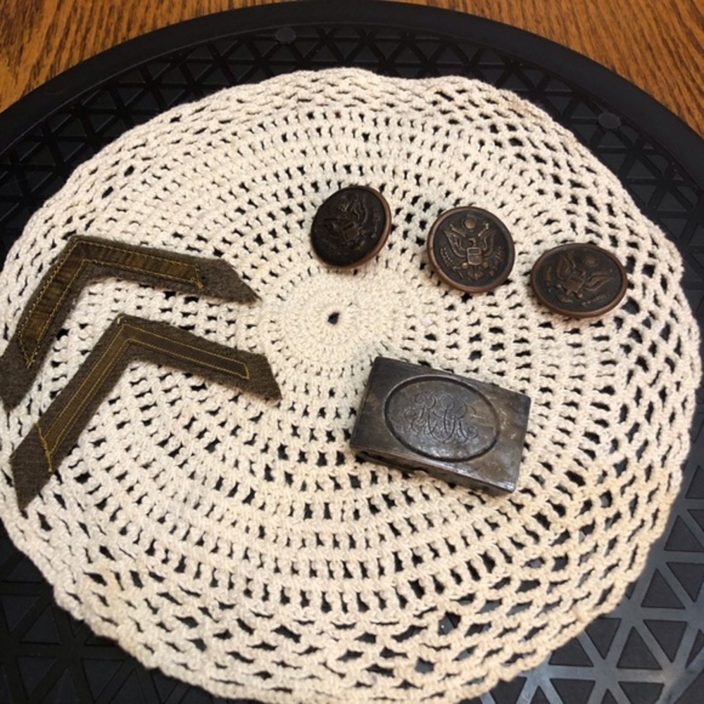 Lot of Military Uniform Memorabilia Collectibles Buttons, Buckle, Bars